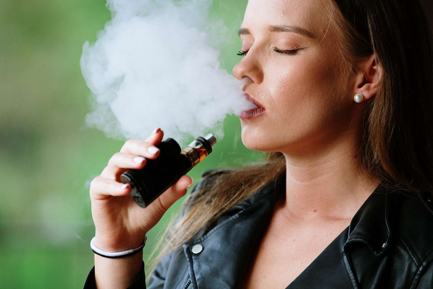 Vaping plus Exercise: Might E-cigarettes Coexist which has an Dynamic Chosen lifestyle?